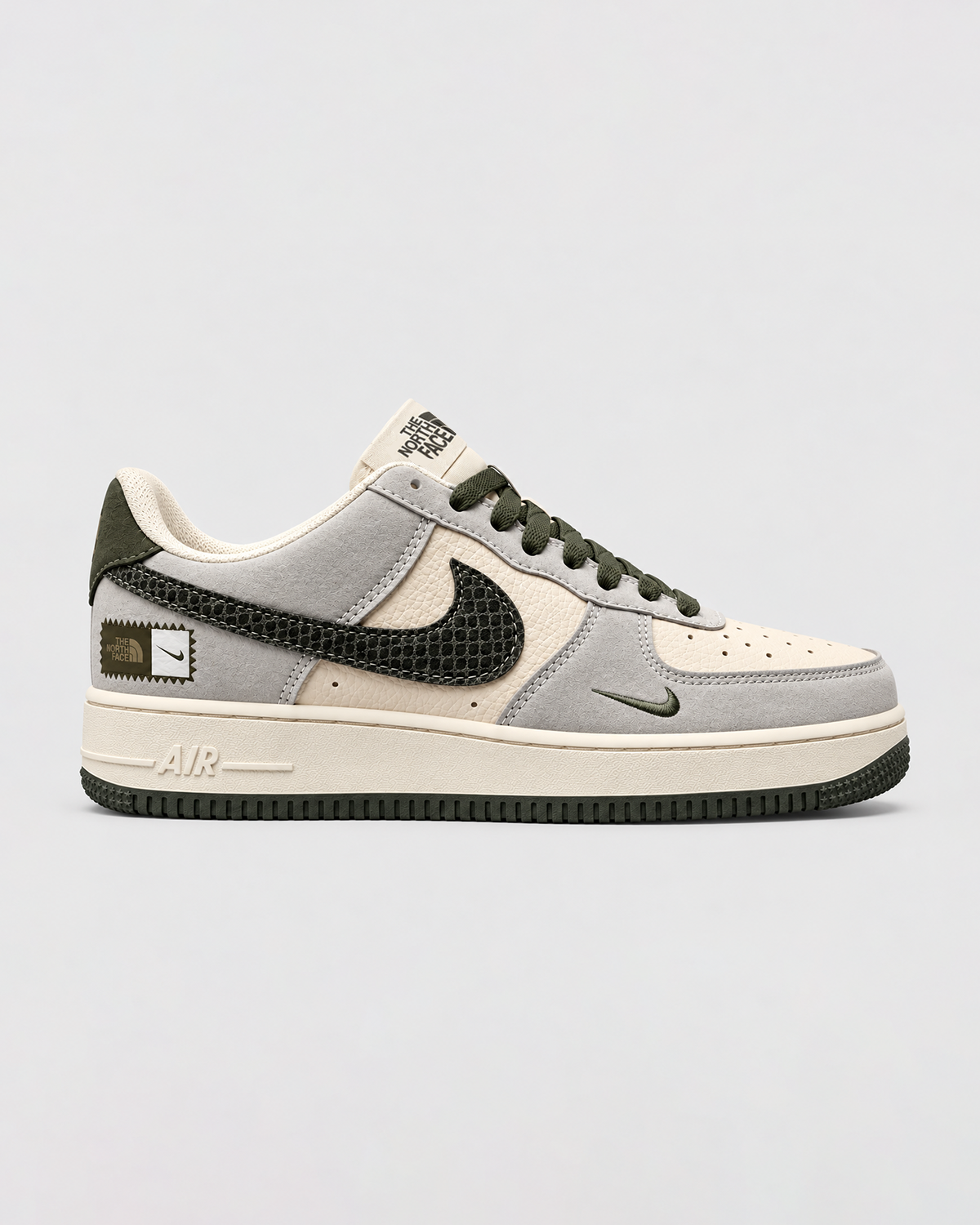 NIKE AIR FORCE 1, THE NORTH FACE RICE-GREEN SHOES