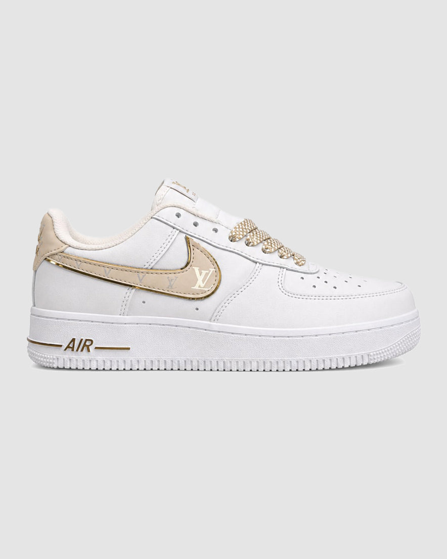 NIKE AIR FORCE 1 LOW-TOP WHITE SHOES
