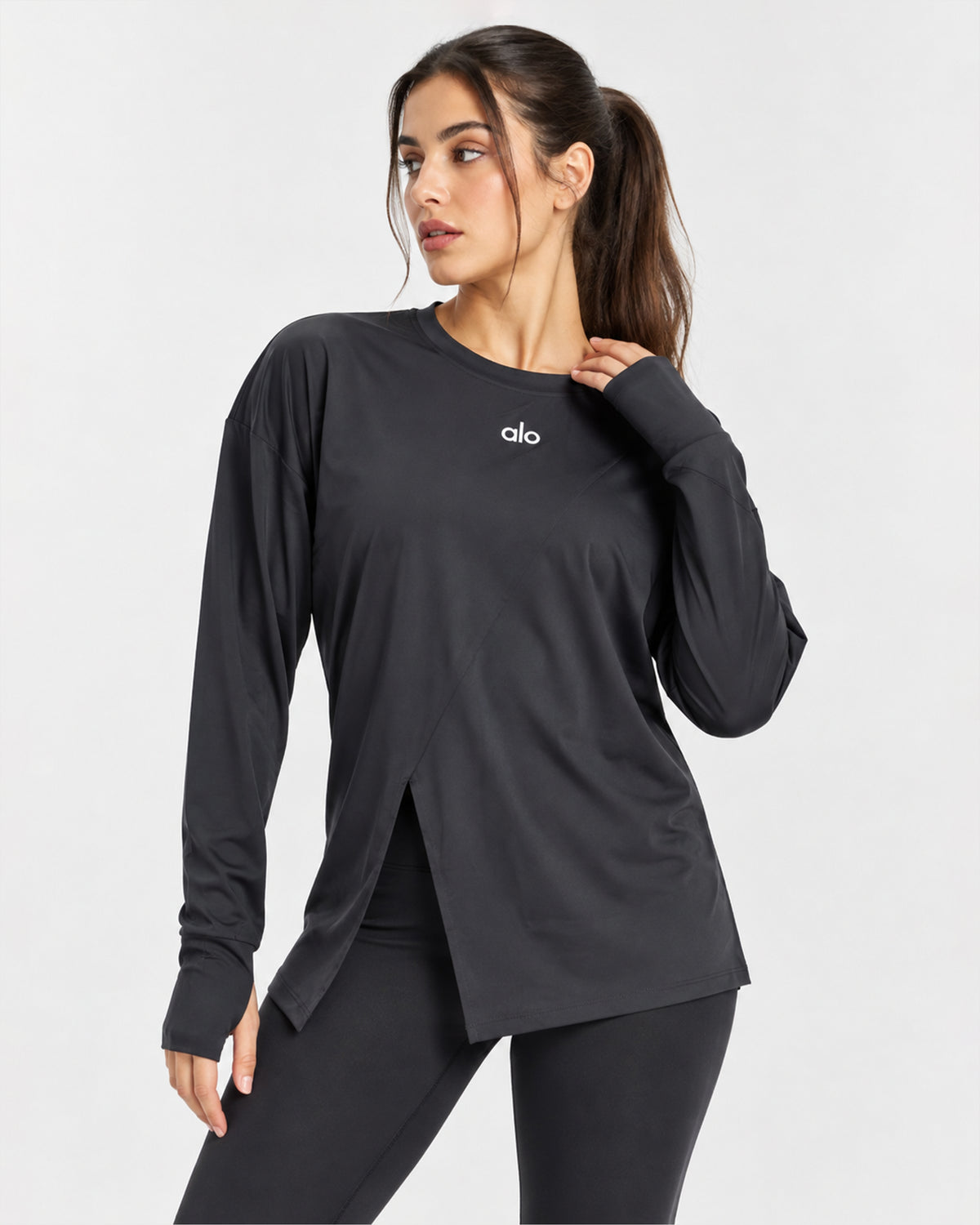 ALO CUTOUT BLACK LONG SLEEVE