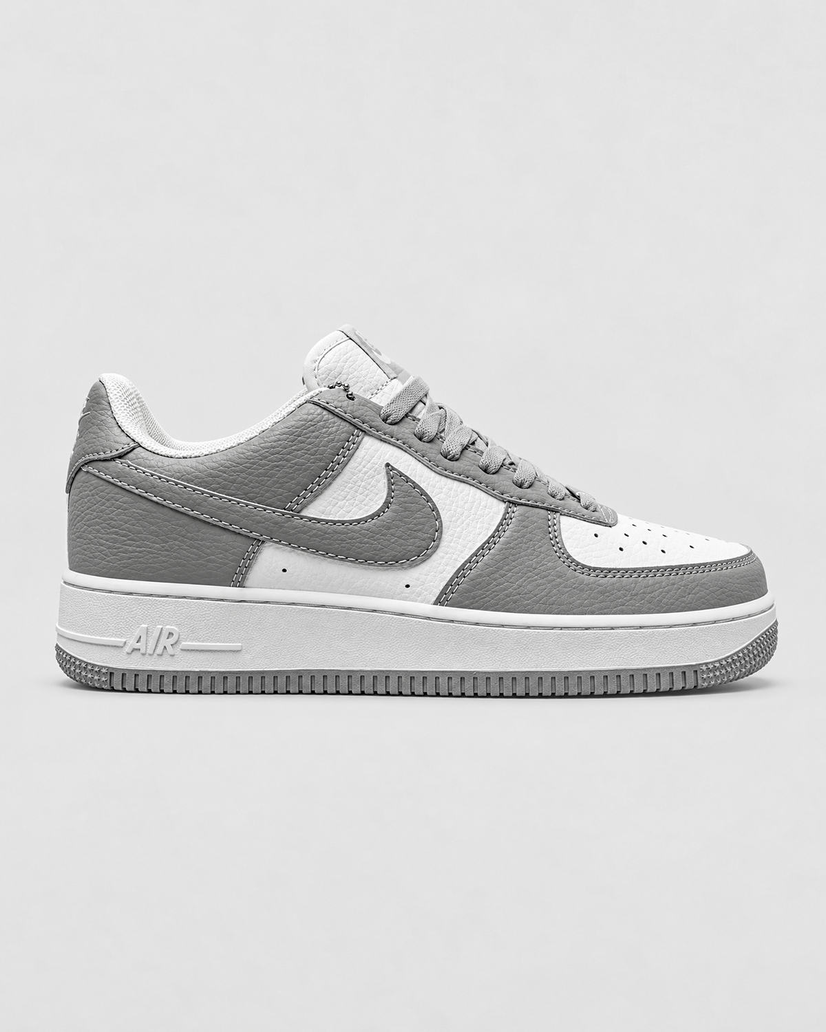 NIKE AIR FORCE 1'07 GREY-WHITE SHOES