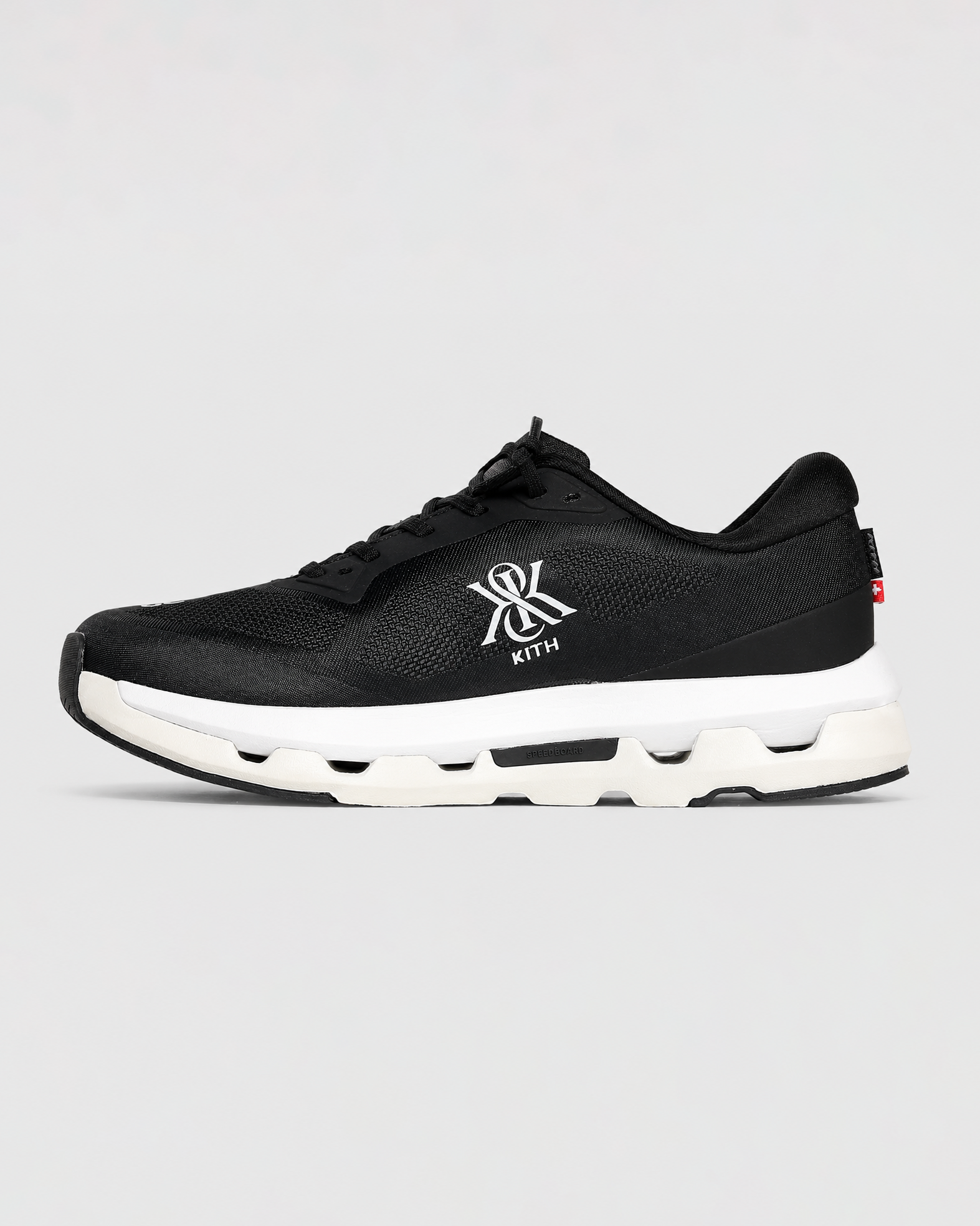 ON X KITH CLOUDZONE BLACK-WHITE SHOES