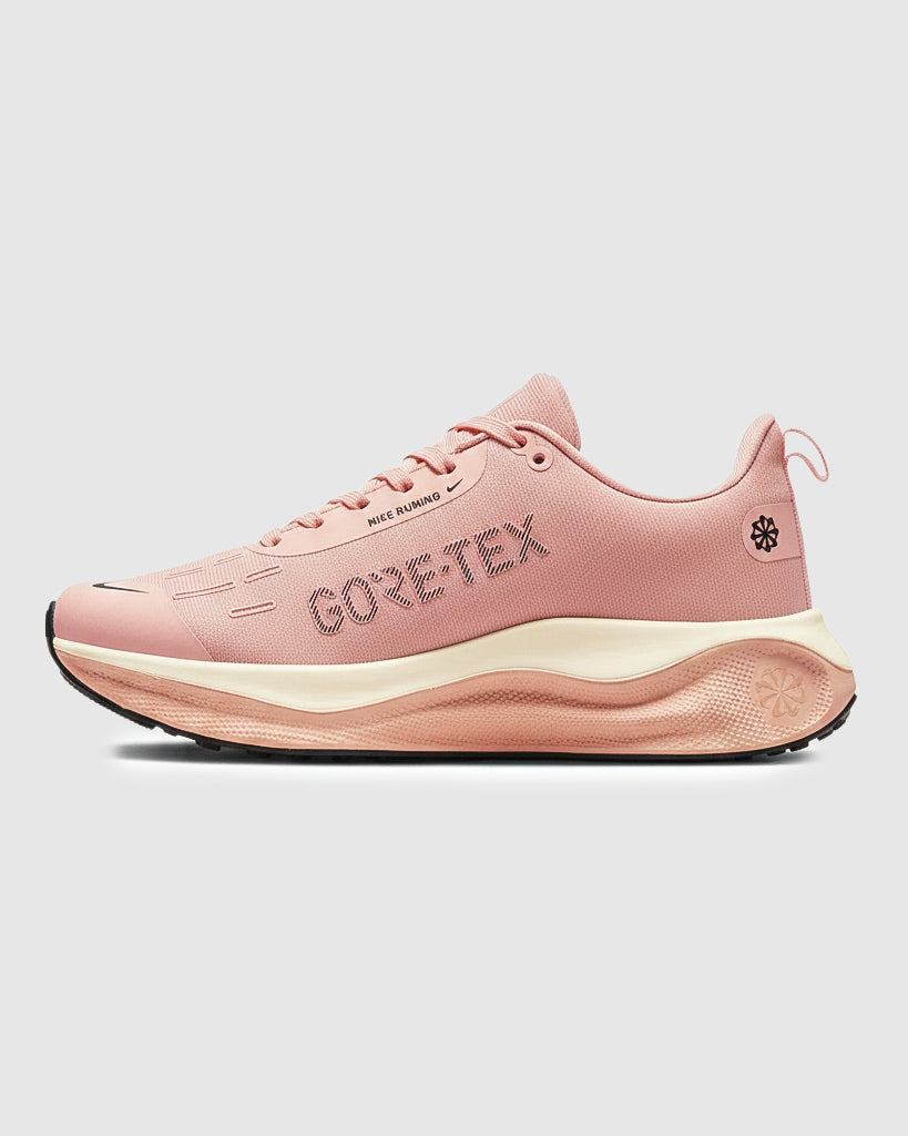 NIKE GORETEX PINK SHOES