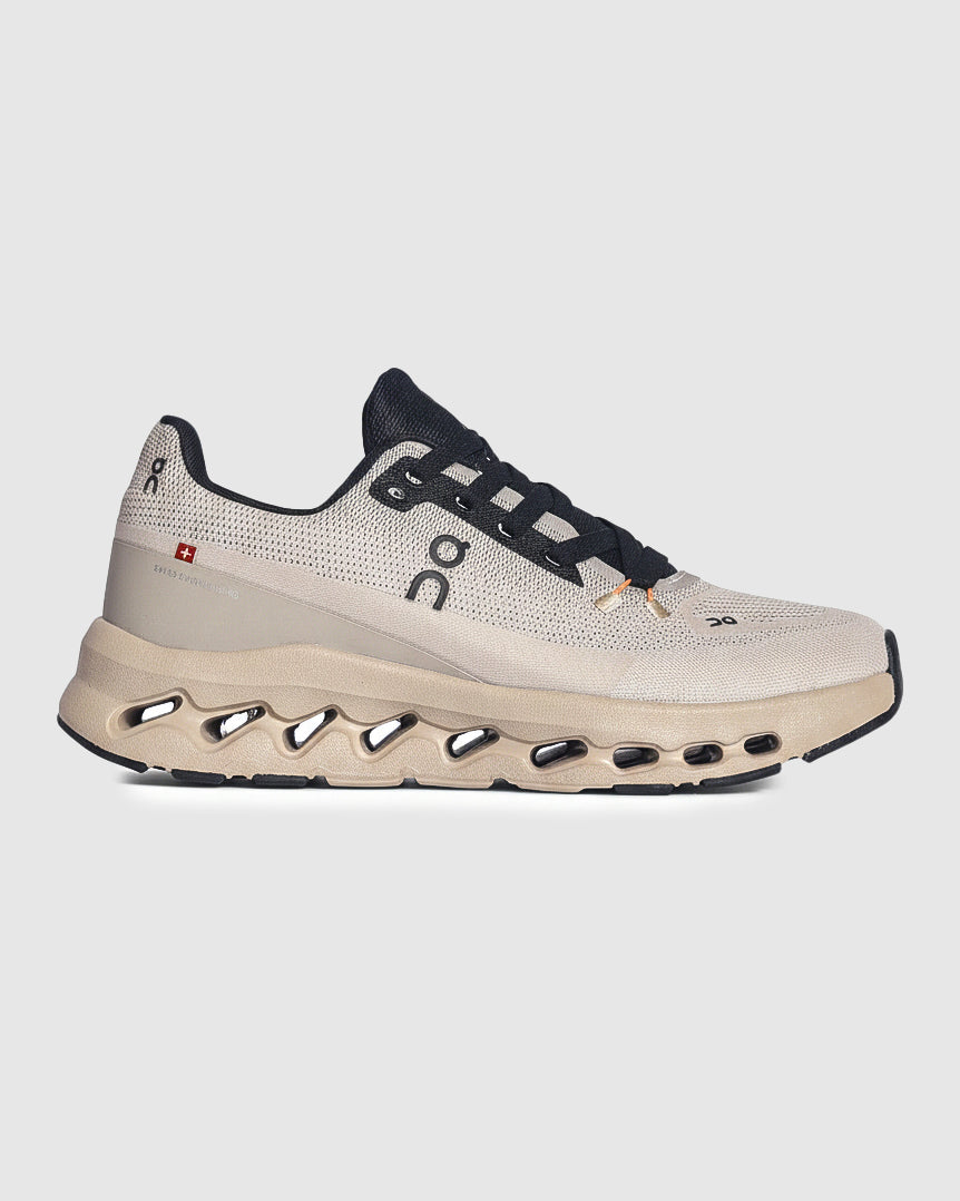 CLOUDTILT BEIGE BLACK SHOES